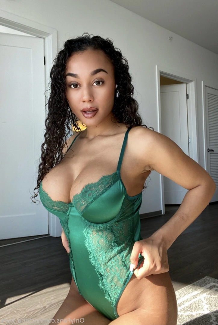 💦VIP Victoria Vivre💦 [ victoria_vivre ] Onlyfans leaked photo 7051922 on Hotleaks.tv