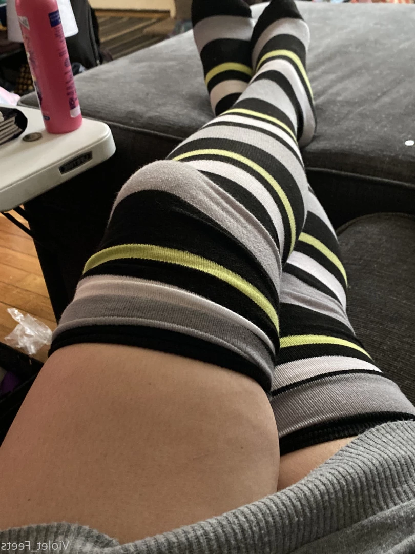 Violet Aurax3x (FEET) [ violets_feetsx3 ] Onlyfans leaked photo 6888275 on Hotleaks.tv