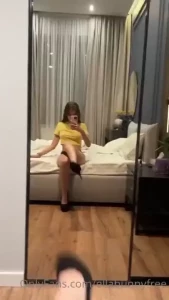 18245922