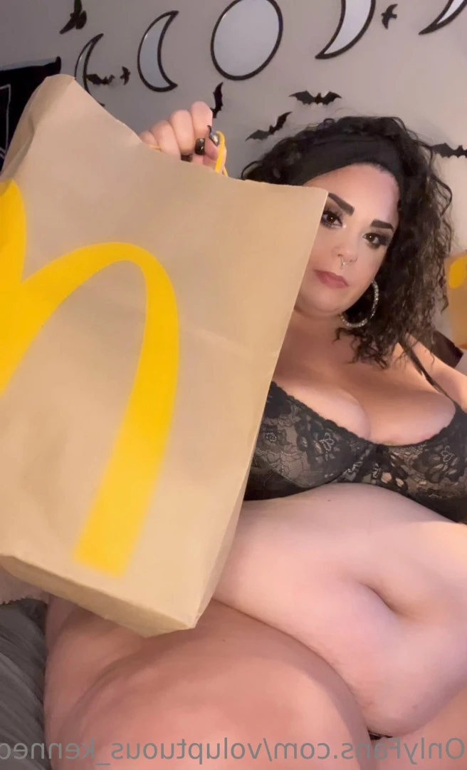 voluptuous_kennedy Onlyfans leaked photo 10436304 on Hotleaks.tv