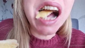 6513306