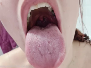 6888075