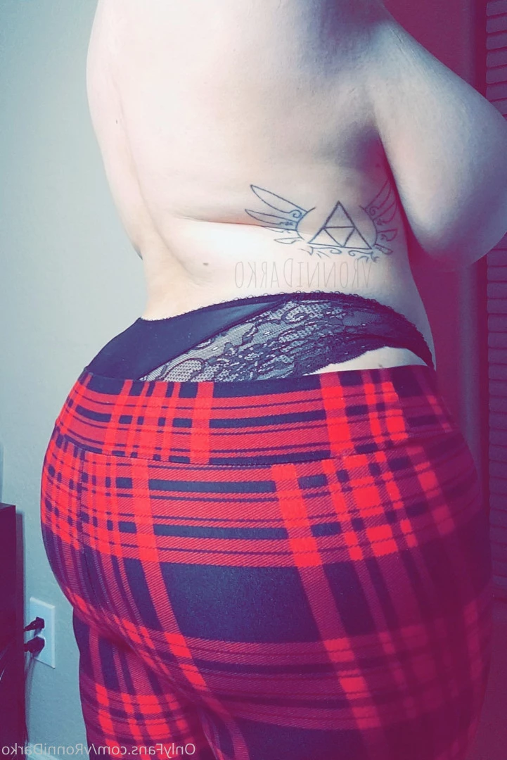 🌻Ronni🌻 [ vronnidarko ] Onlyfans leaked photo 6672832 on Hotleaks.tv