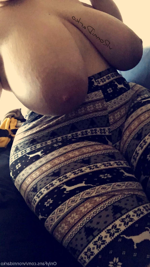 🌻Ronni🌻 [ vronnidarko ] Onlyfans leaked photo 6673440 on Hotleaks.tv