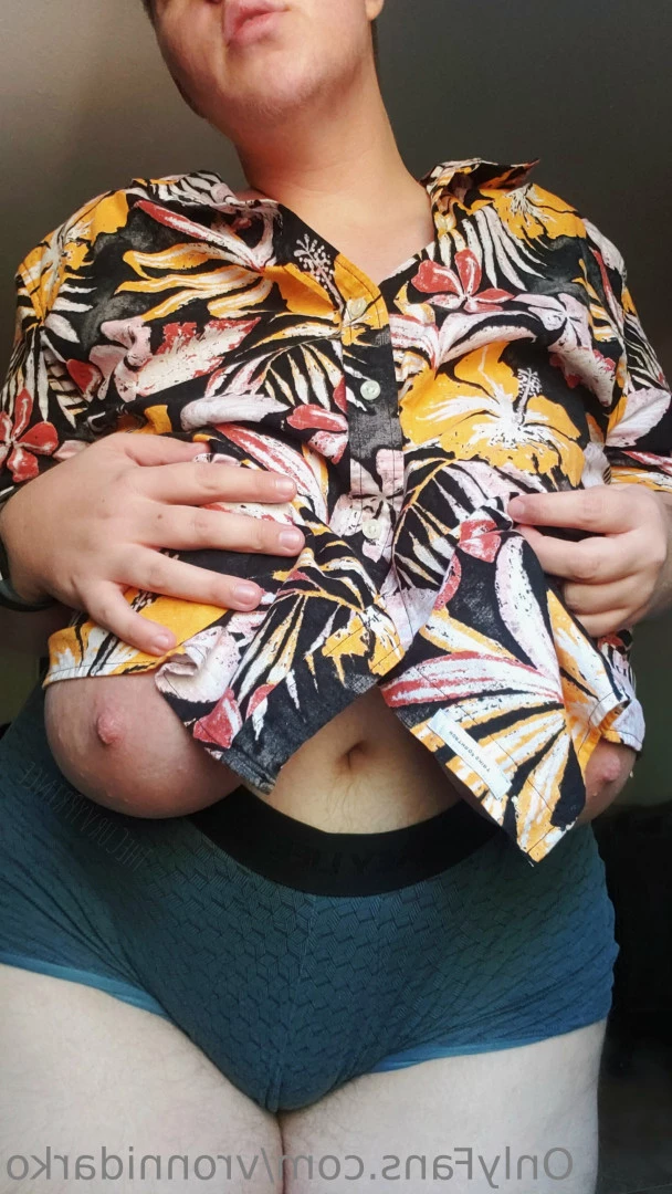 🌻Ronni🌻 [ vronnidarko ] Onlyfans leaked photo 10424405 on Hotleaks.tv