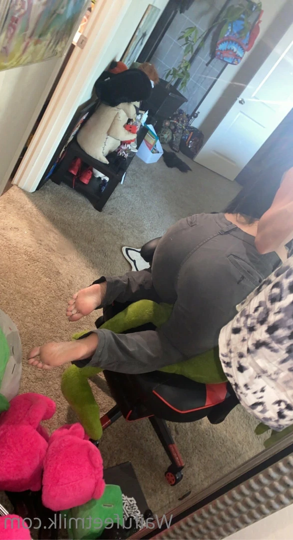 MILKY JESS FETISH SITE 🤍 [ waifufeetmilk ] Onlyfans leaked photo 6936270 on Hotleaks.tv