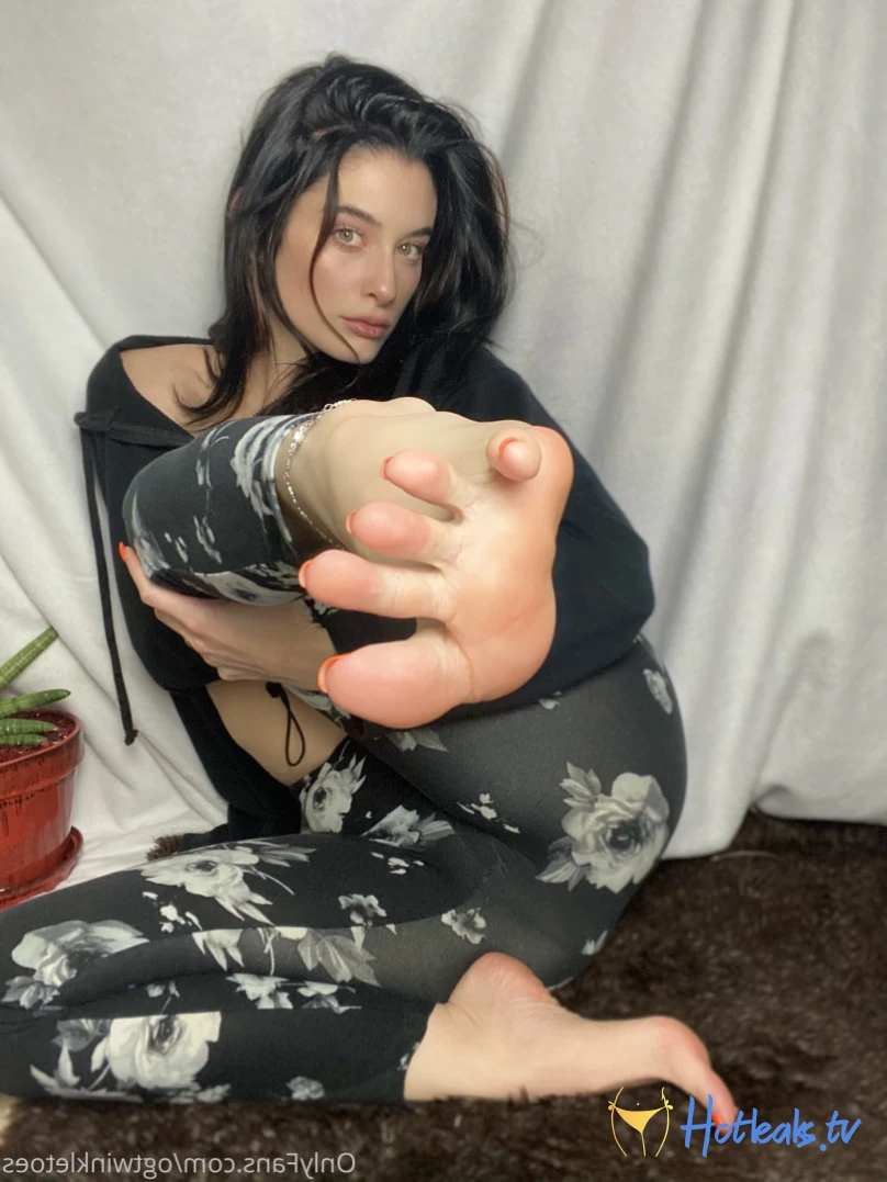 MILKY JESS FETISH SITE 🤍 [ waifufeetmilk ] Onlyfans leaked photo 6947276 on Hotleaks.tv