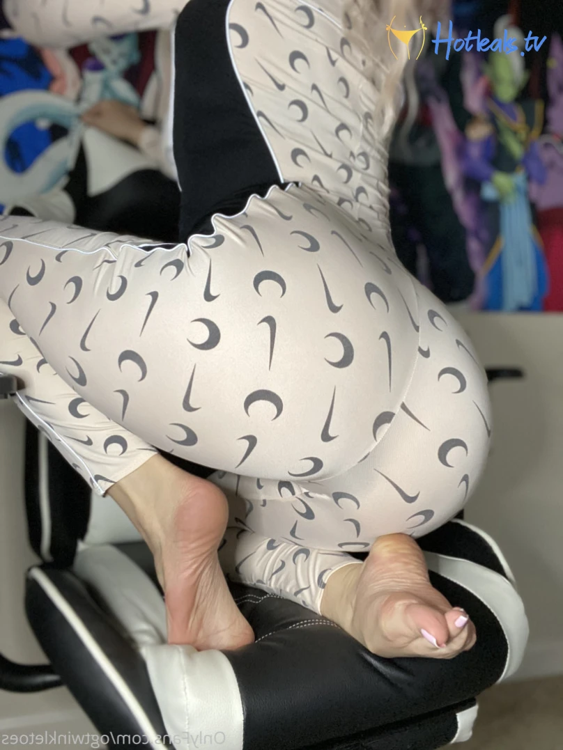 MILKY JESS FETISH SITE 🤍 [ waifufeetmilk ] Onlyfans leaked photo 6948508 on Hotleaks.tv