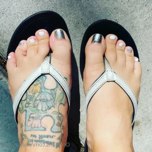6742285