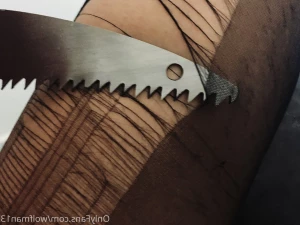 658880