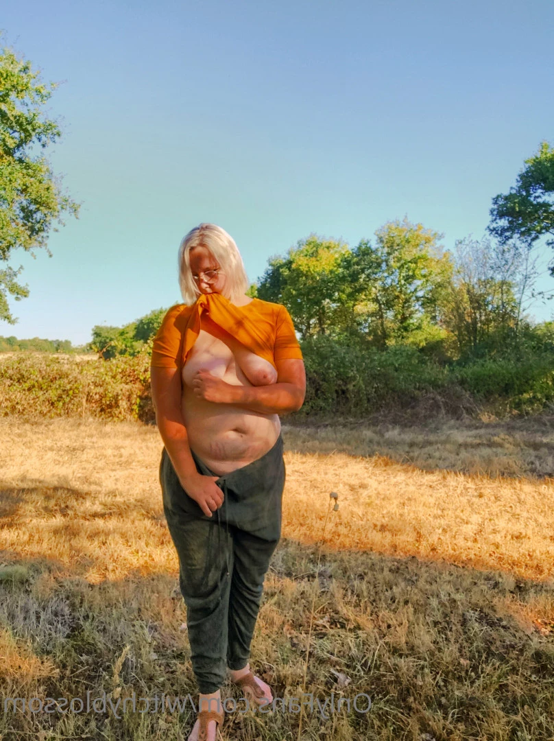 Witchy Blossom [ witchyblossom ] Onlyfans leaked photo 6924603 on Hotleaks.tv