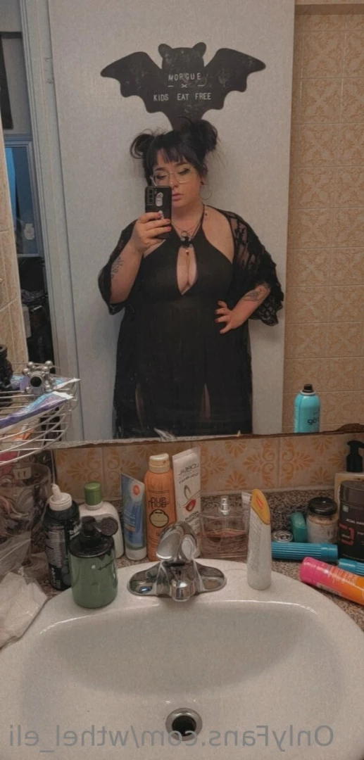 Helena 😈 🇨🇦 [ wthel_eli ] Onlyfans leaked photo 7076355 on Hotleaks.tv