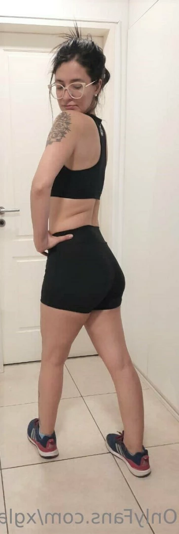 💋 G ᴀ ʙ ʙ ᴀ 💋 [ xglasses ] Onlyfans leaked photo 7076300 on Hotleaks.tv