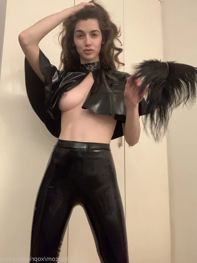 Princess Petra [ xoprincesspetra ] Onlyfans leaked photo 6911652 on Hotleaks.tv
