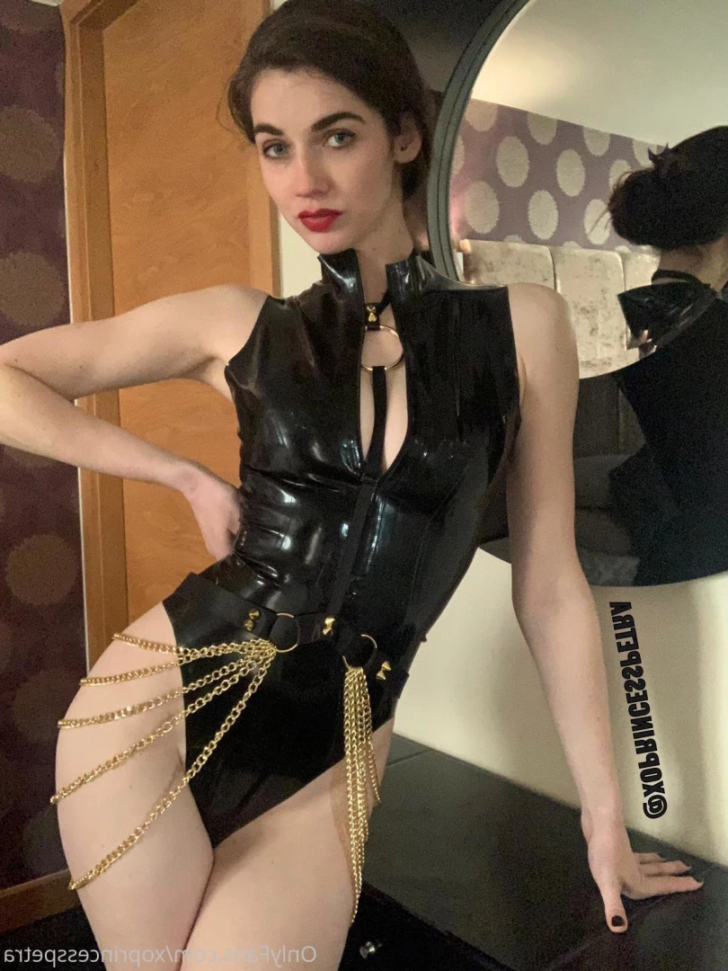 Princess Petra [ xoprincesspetra ] Onlyfans leaked photo 6914947 on Hotleaks.tv