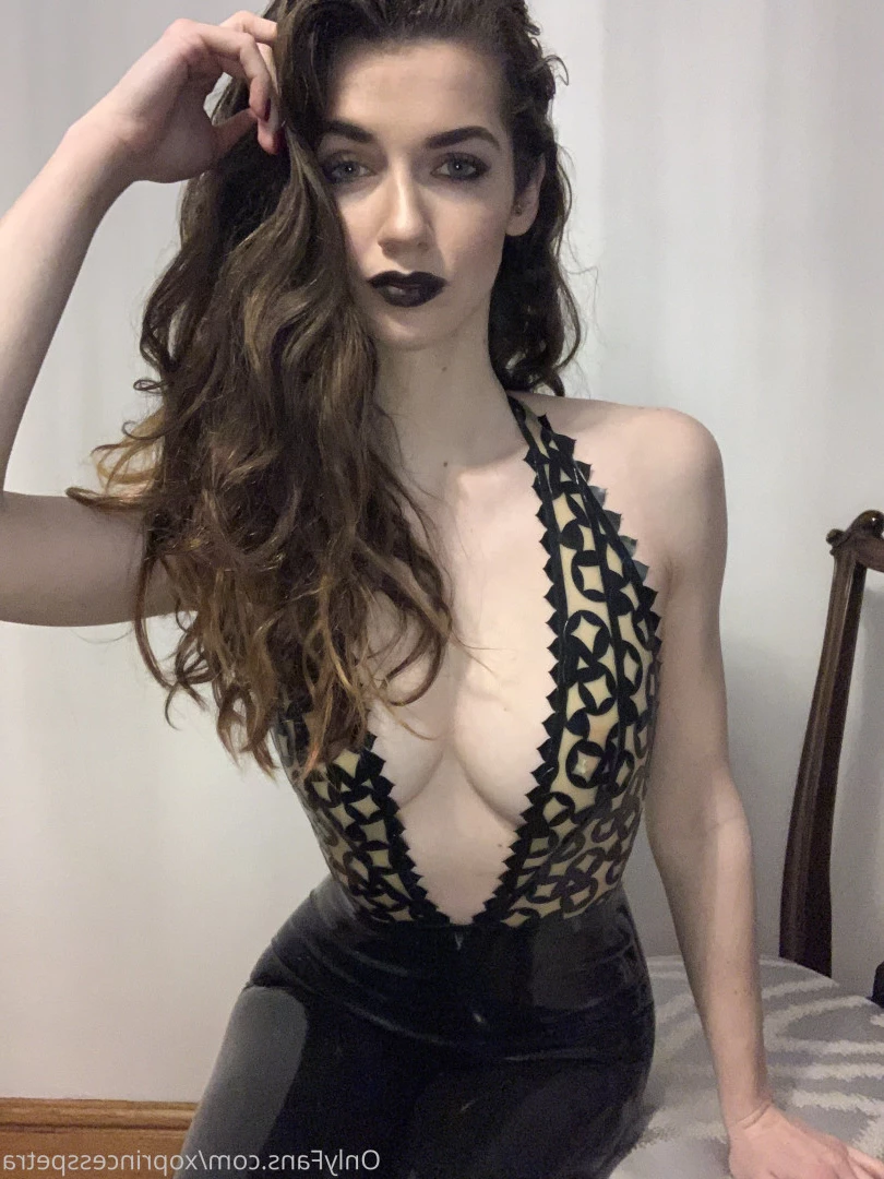 Princess Petra [ xoprincesspetra ] Onlyfans leaked photo 6915367 on Hotleaks.tv