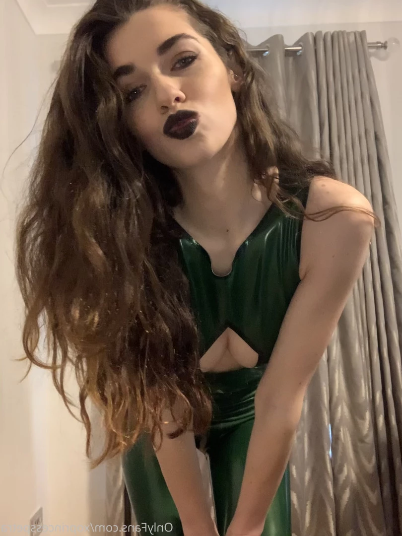 Princess Petra [ xoprincesspetra ] Onlyfans leaked photo 6917629 on Hotleaks.tv
