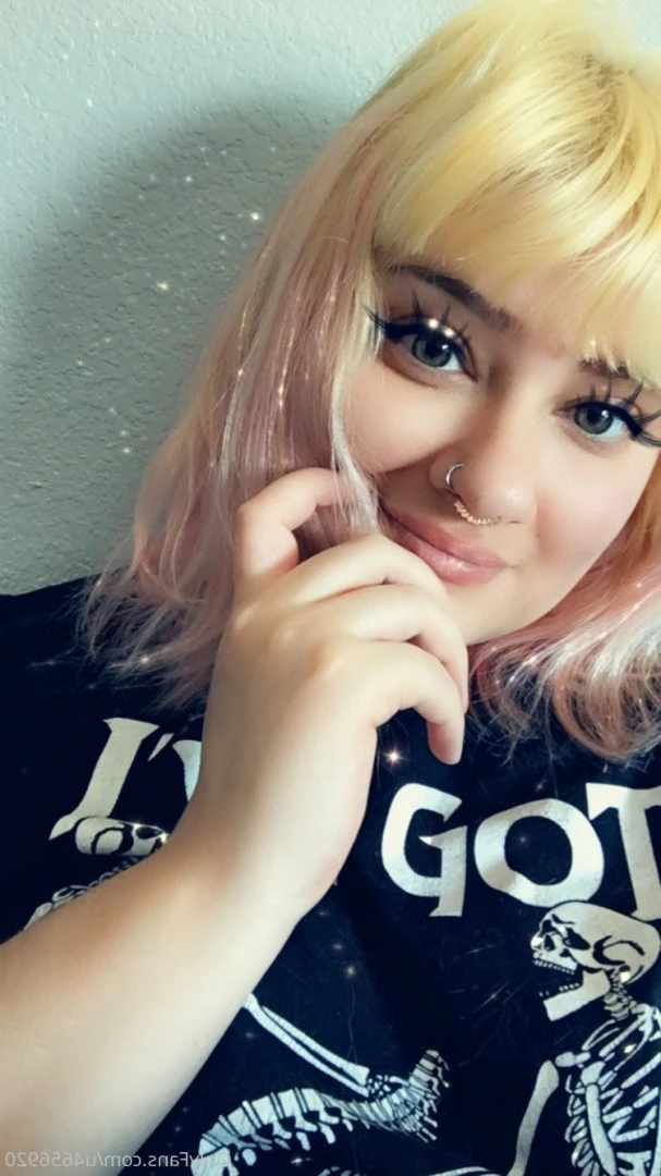 Sarah Smiles [ xsarah_smilesxxx ] Onlyfans leaked photo 6505766 on Hotleaks.tv