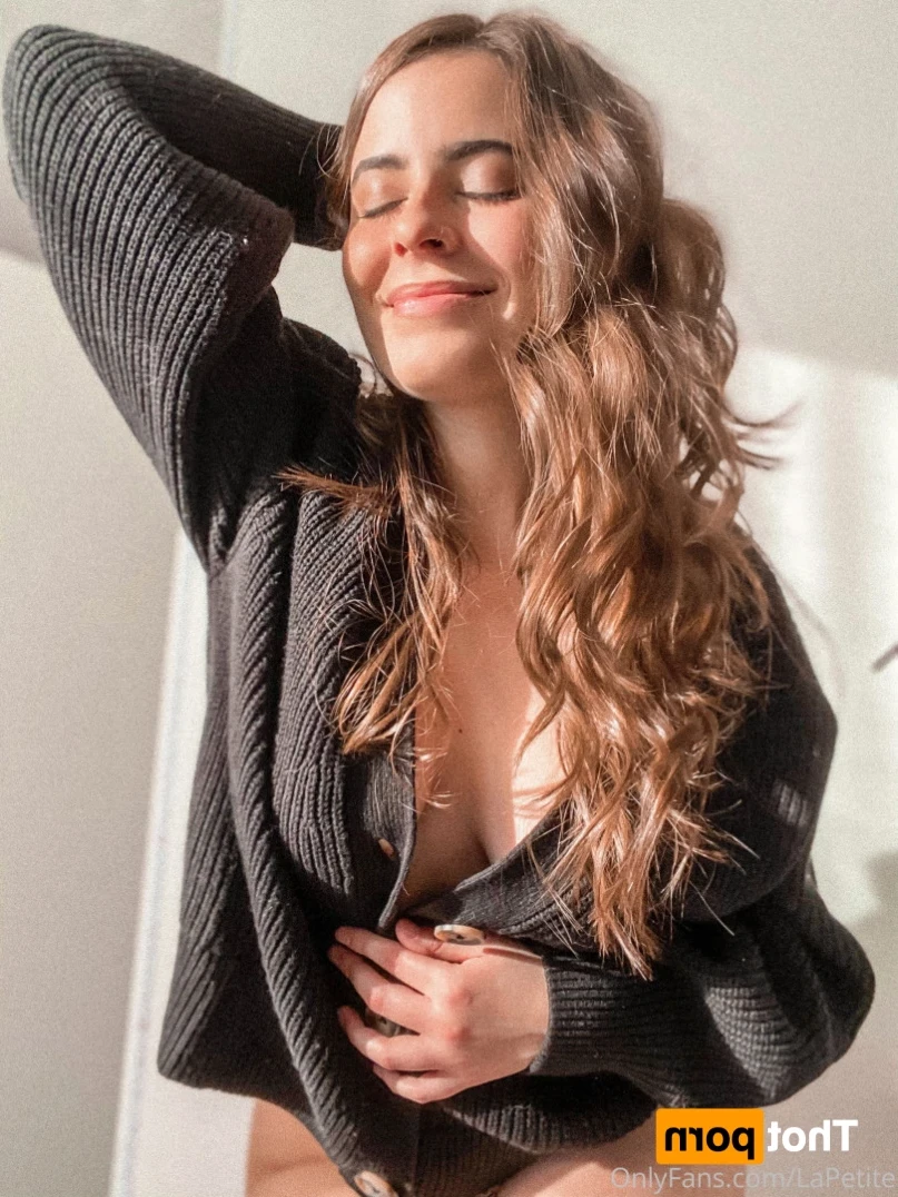 lexie ☽⋆. :･ﾟ [ lapetite ] Onlyfans leaked photo 12692663 on Hotleaks.tv