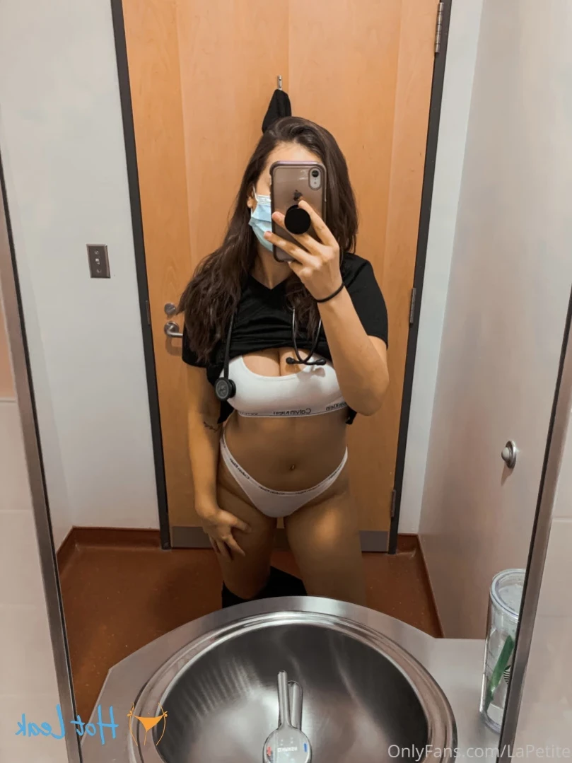 lexie ☽⋆. :･ﾟ [ lapetite ] Onlyfans leaked photo 14973318 on Hotleaks.tv