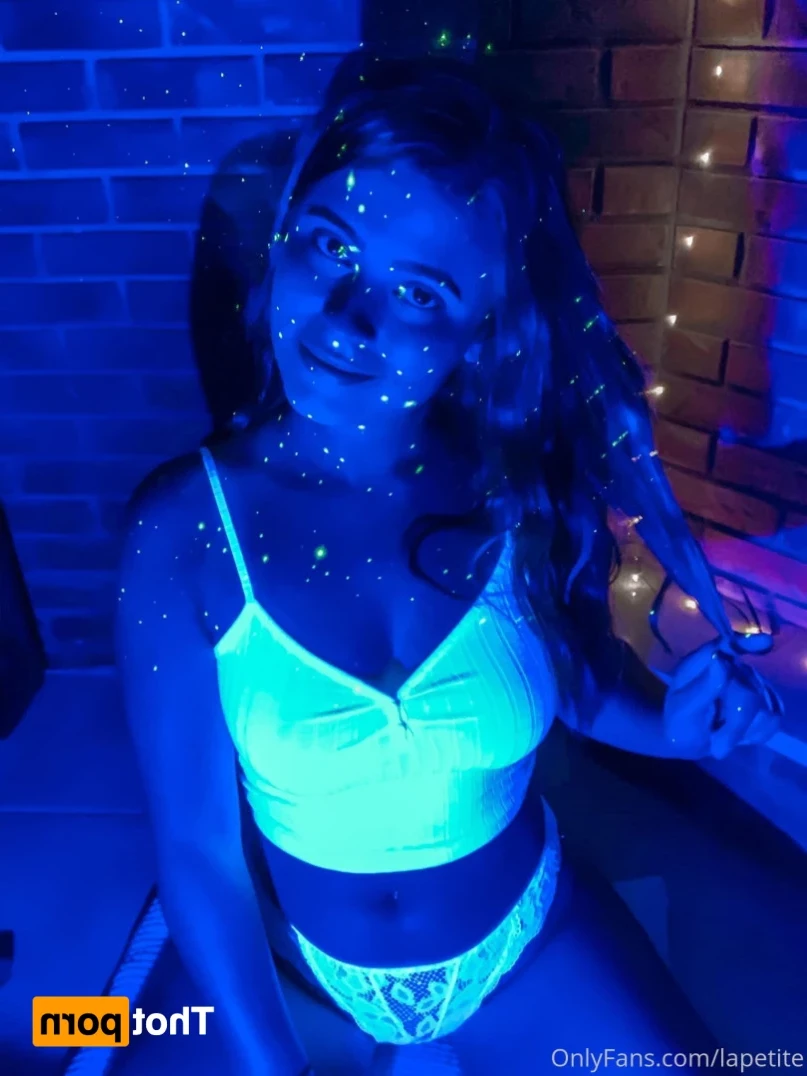 lexie ☽⋆. :･ﾟ [ lapetite ] Onlyfans leaked photo 15924359 on Hotleaks.tv