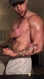 yesbrawn Onlyfans leaked video 10537628 on Hotleaks.tv