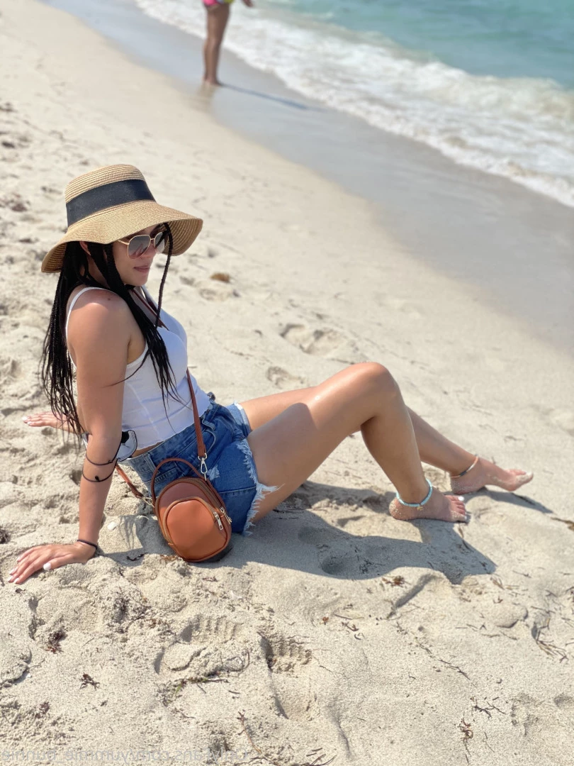Yummie [ yummie_bunnie ] Onlyfans leaked photo 6655190 on Hotleaks.tv