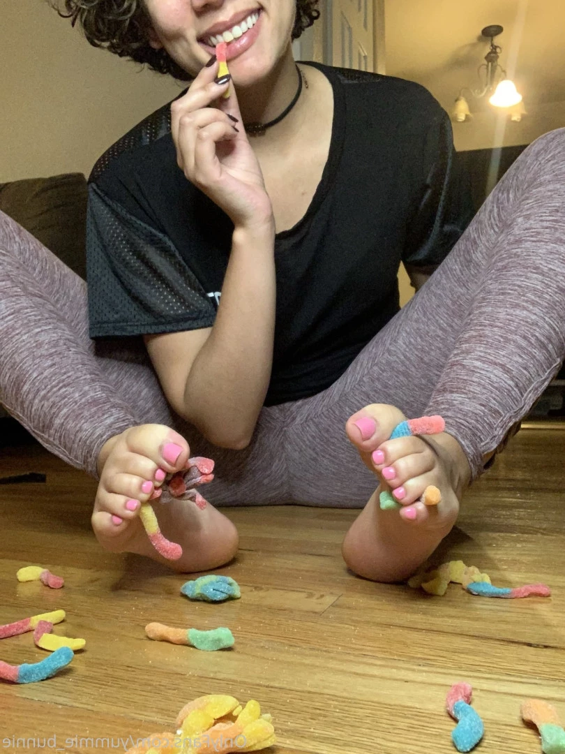 Yummie [ yummie_bunnie ] Onlyfans leaked photo 6665264 on Hotleaks.tv
