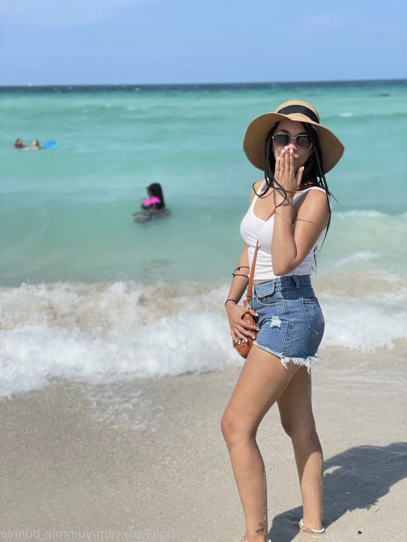 Yummie [ yummie_bunnie ] Onlyfans leaked photo 6688190 on Hotleaks.tv