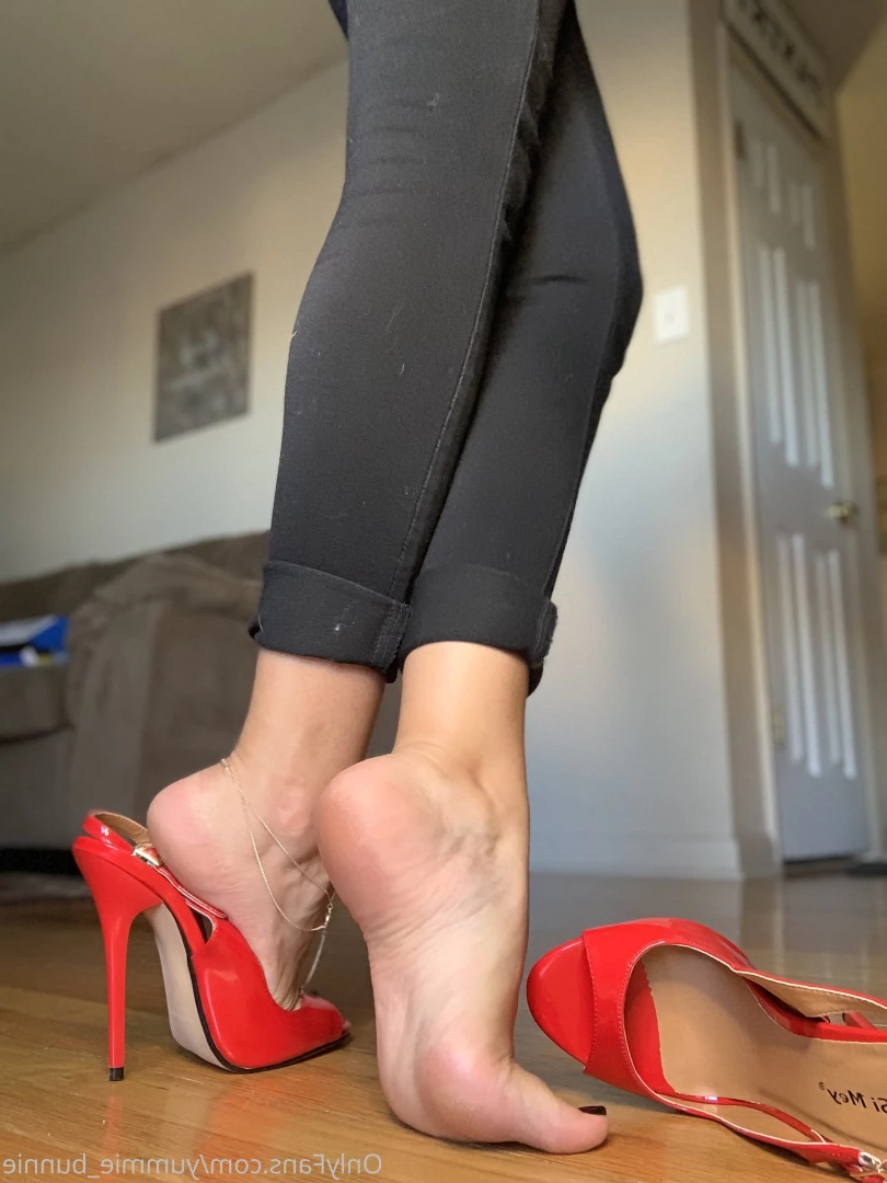 Yummie [ yummie_bunnie ] Onlyfans leaked photo 6690443 on Hotleaks.tv