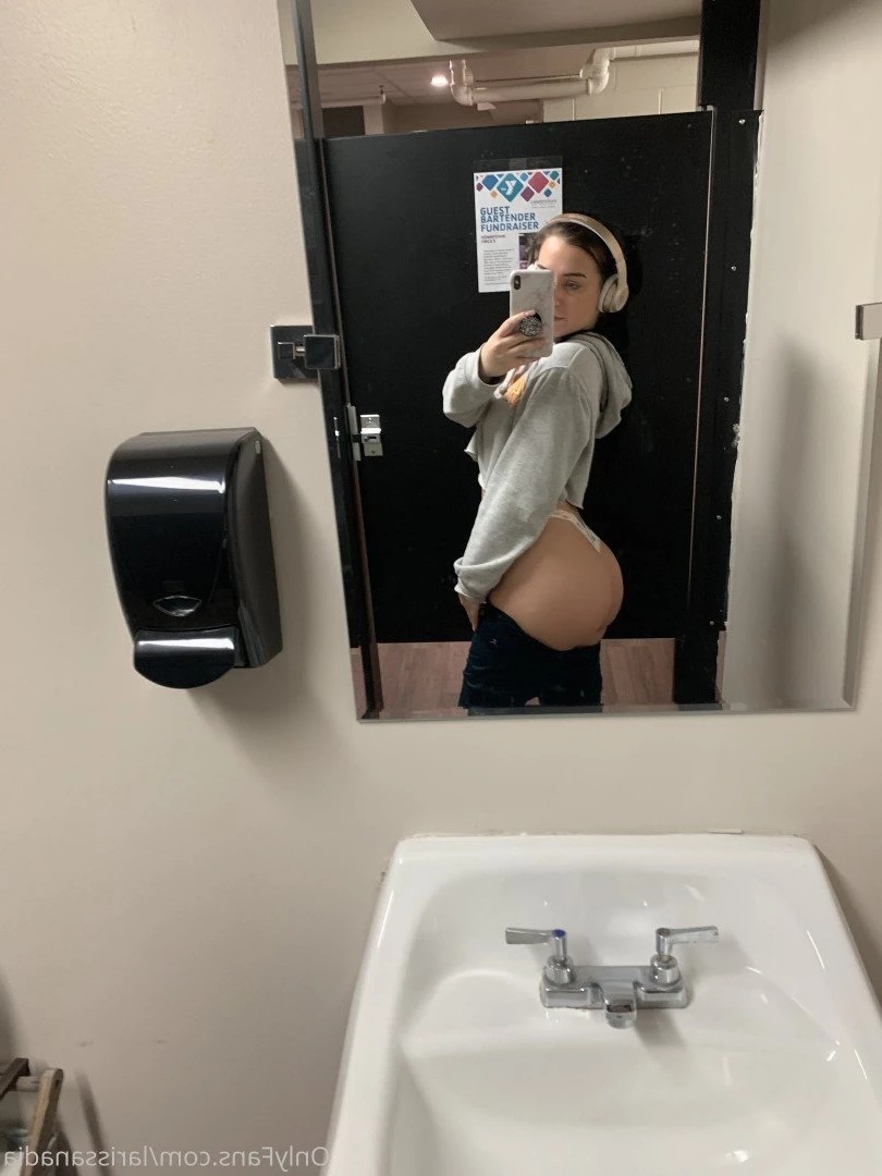 Larissa Nadia [ larissanadia ] Onlyfans leaked photo 662788 on Hotleaks.tv