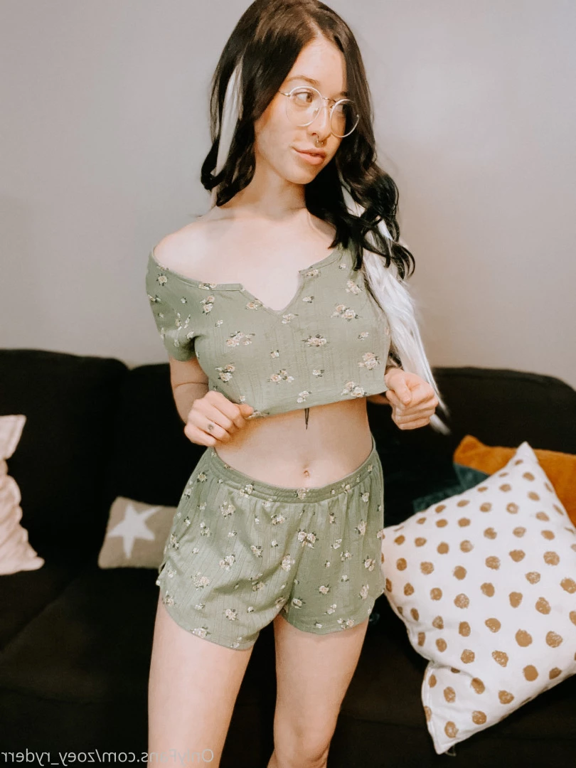 Zoey Ryder [ zoey_ryderr ] Onlyfans leaked photo 9476199 on Hotleaks.tv