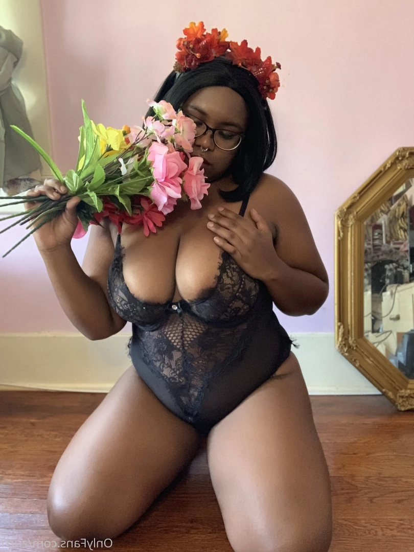 Zuri [ zurrilove ] Onlyfans leaked photo 6458405 on Hotleaks.tv