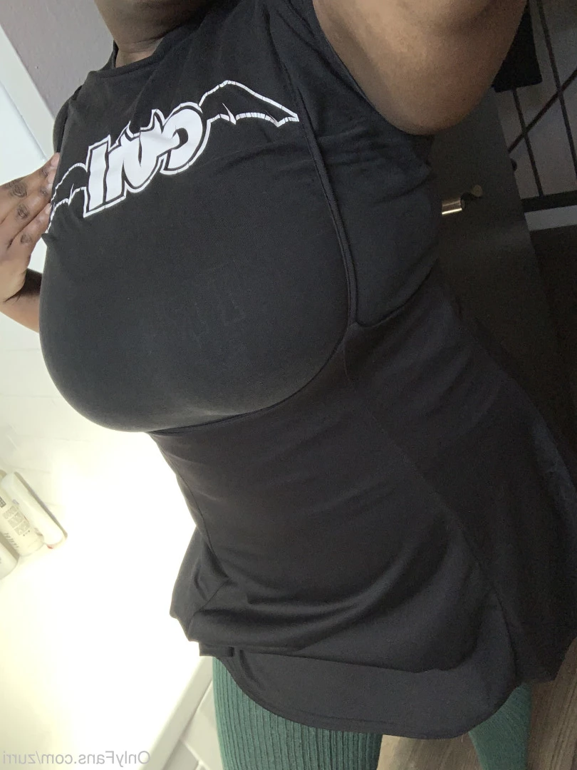 Zuri [ zurrilove ] Onlyfans leaked photo 6460645 on Hotleaks.tv