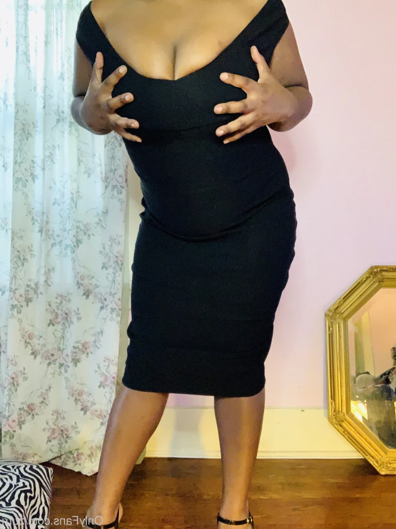 Zuri [ zurrilove ] Onlyfans leaked photo 6461897 on Hotleaks.tv