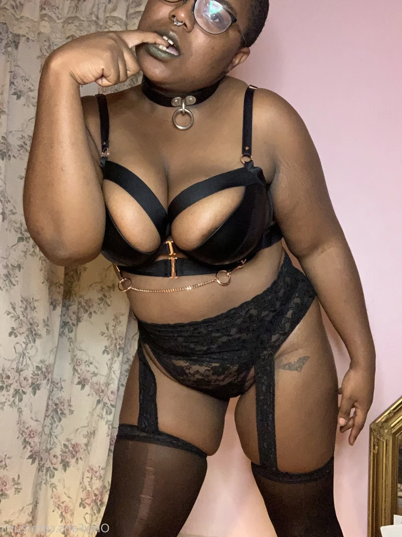 Zuri [ zurrilove ] Onlyfans leaked photo 6475360 on Hotleaks.tv