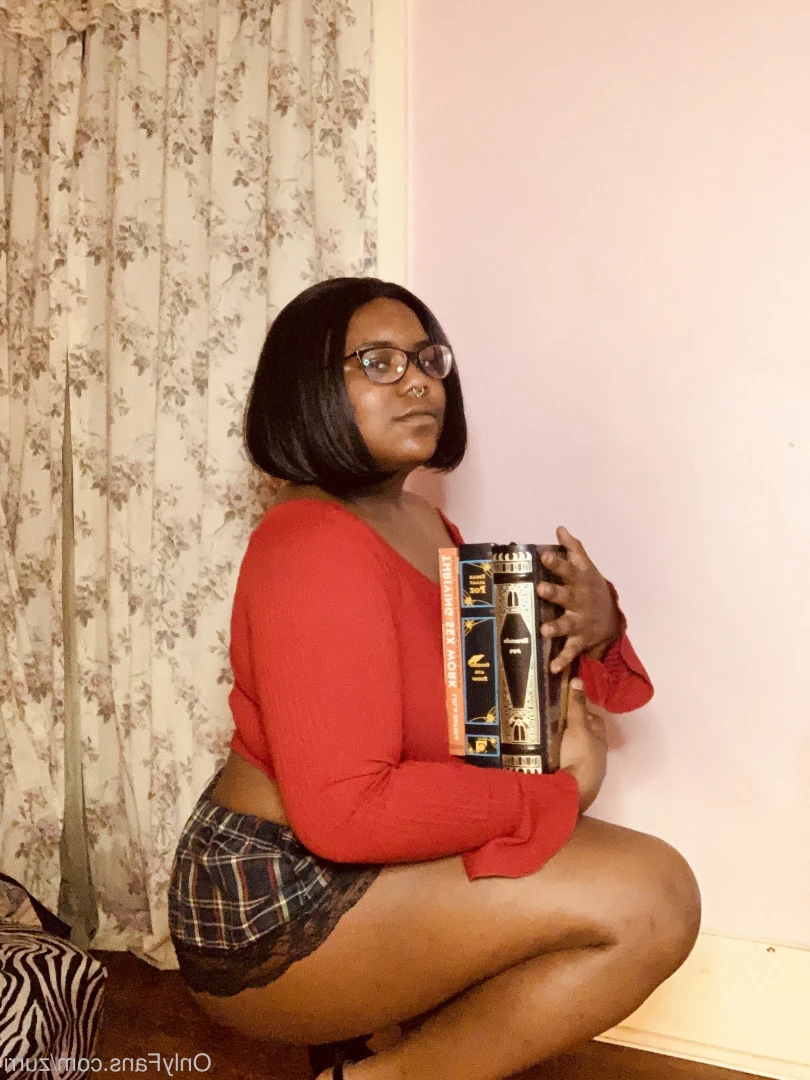 Zuri [ zurrilove ] Onlyfans leaked photo 6476199 on Hotleaks.tv