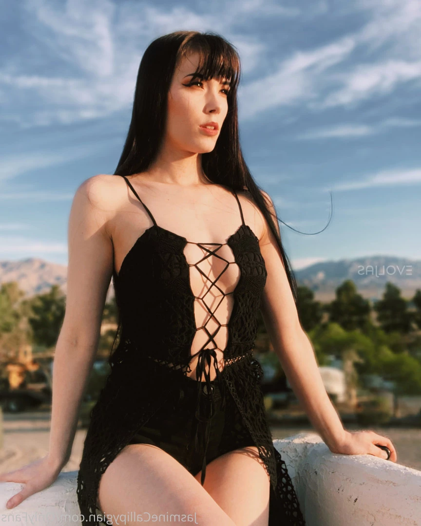 𝐄 𝐕 𝐎 𝐋 ♡ 𝐉 𝐀 𝐒 [ evoljasmine ] Onlyfans leaked photo 10428450 on Hotleaks.tv