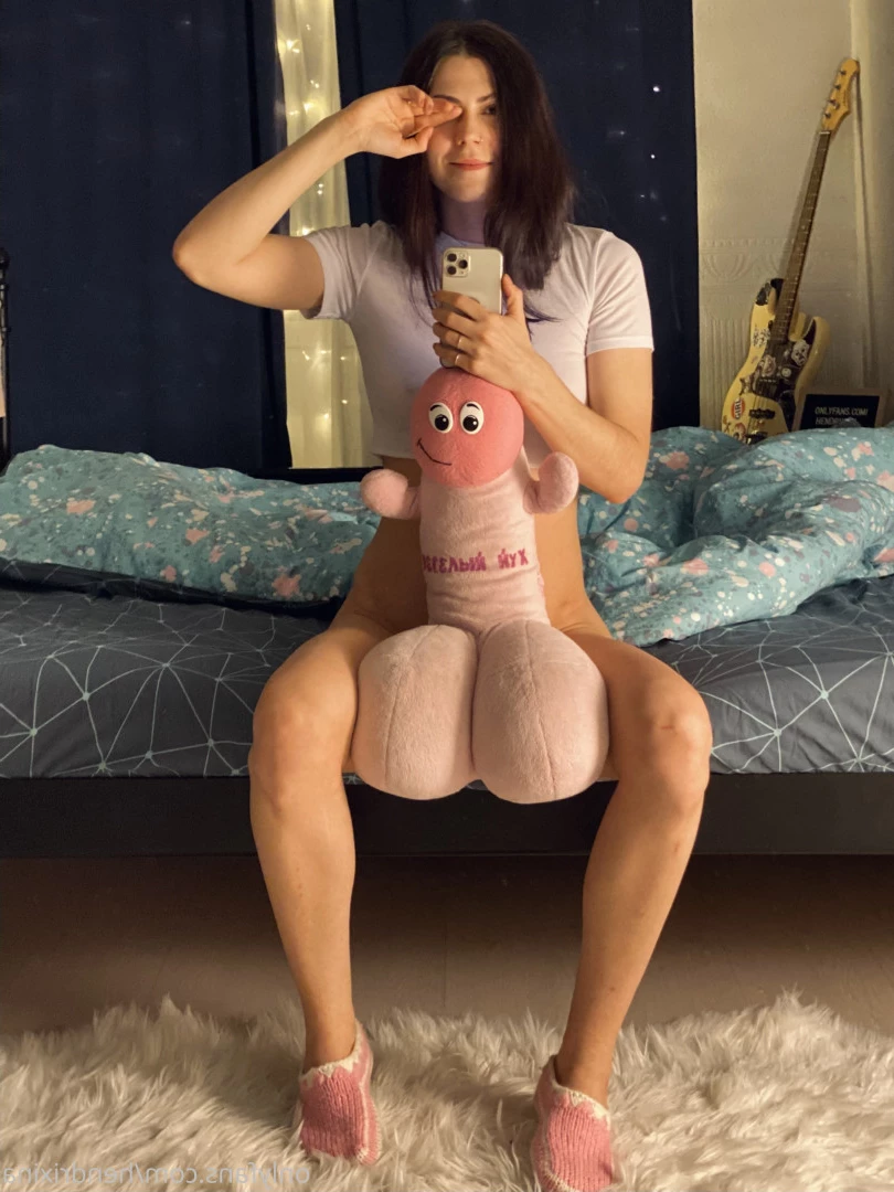 Hendy [ hendrixina ] Onlyfans leaked photo 7810704 on Hotleaks.tv