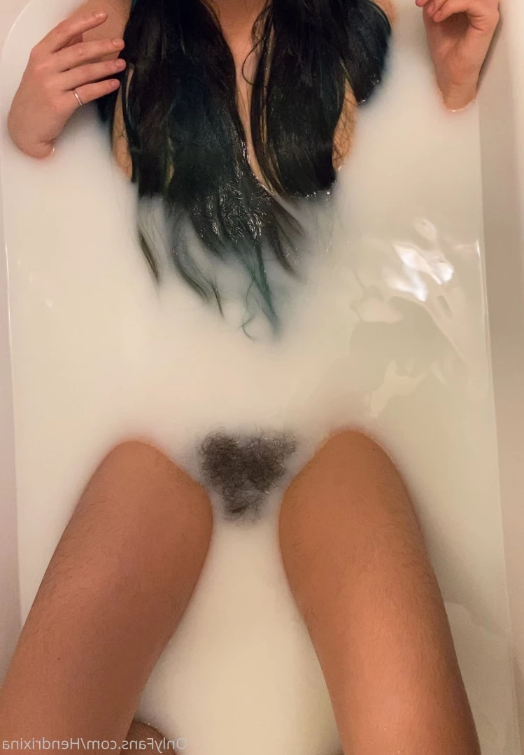Hendy [ hendrixina ] Onlyfans leaked photo 7812877 on Hotleaks.tv