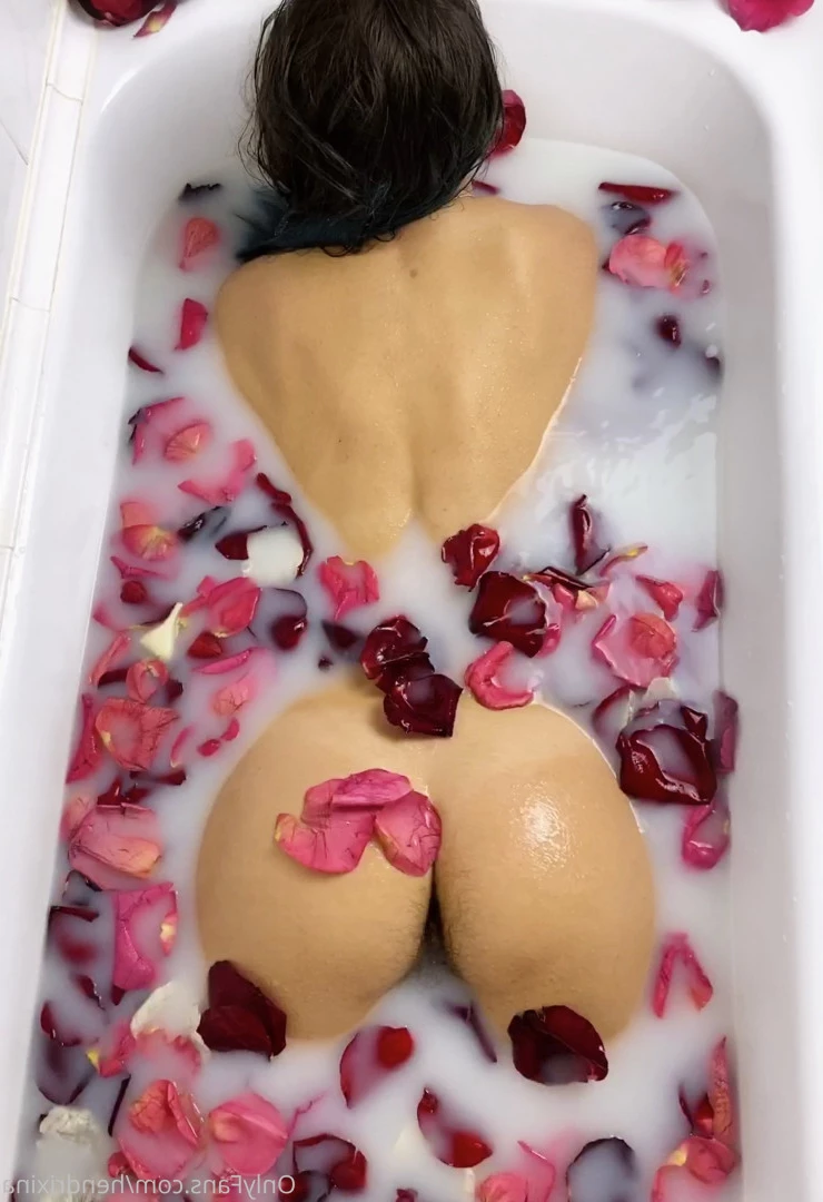 Hendy [ hendrixina ] Onlyfans leaked photo 7814339 on Hotleaks.tv