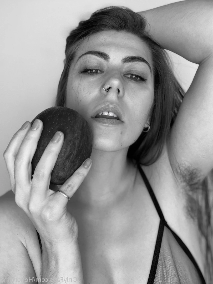 Hendy [ hendrixina ] Onlyfans leaked photo 7818569 on Hotleaks.tv