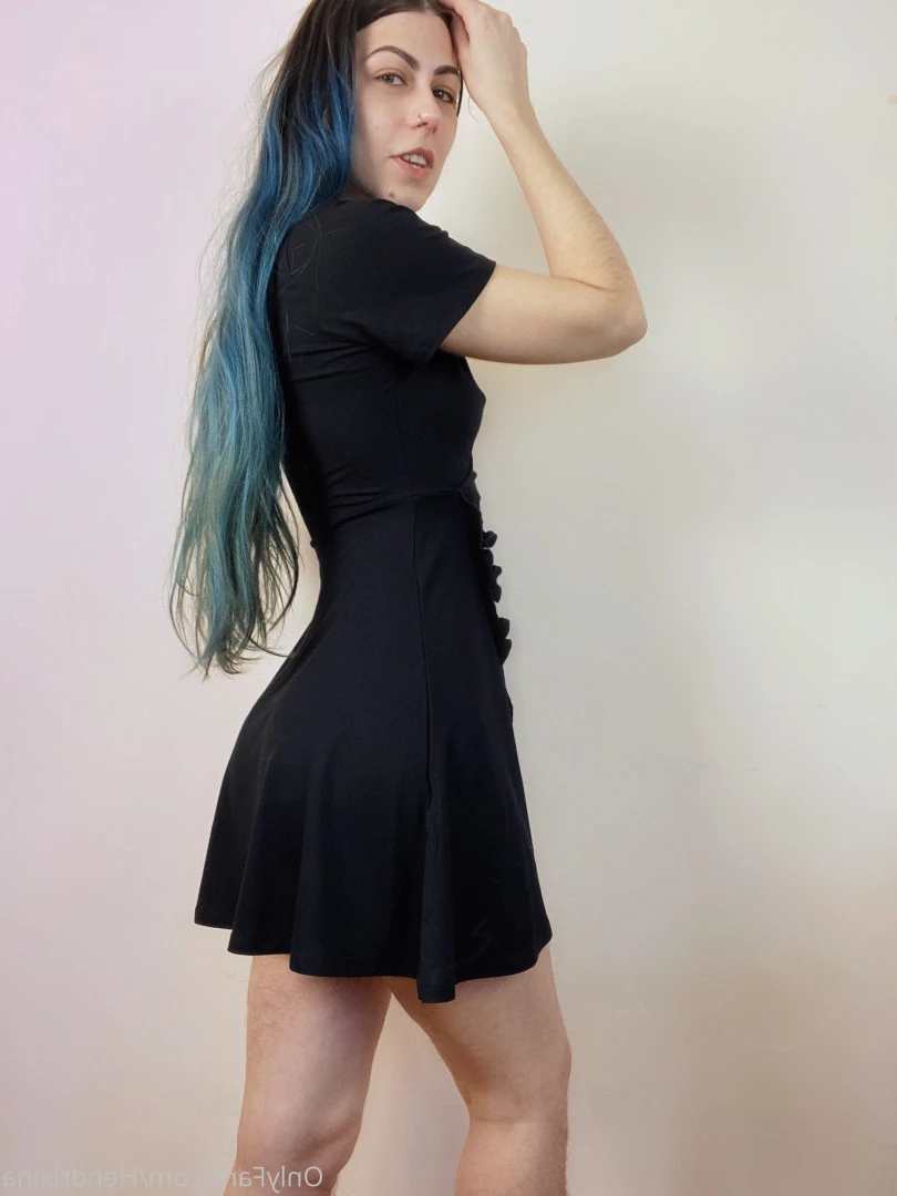 Hendy [ hendrixina ] Onlyfans leaked photo 7818759 on Hotleaks.tv
