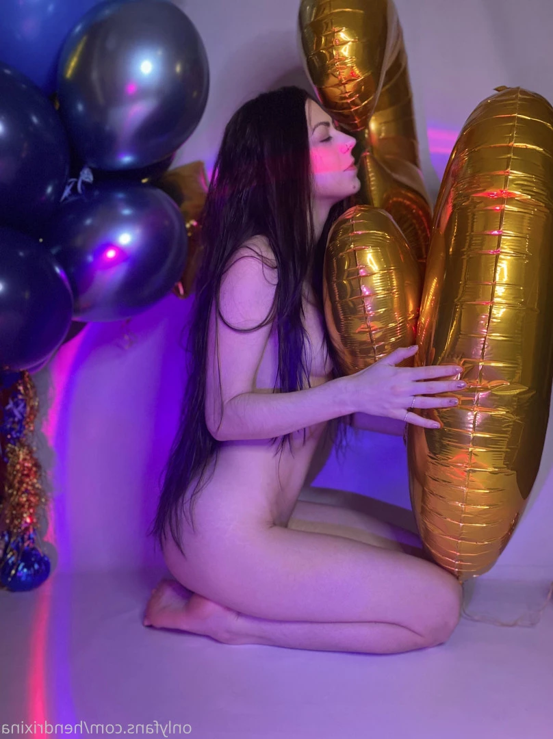 Hendy [ hendrixina ] Onlyfans leaked photo 7819581 on Hotleaks.tv