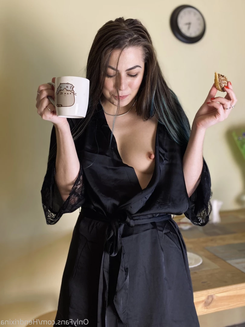 Hendy [ hendrixina ] Onlyfans leaked photo 7821446 on Hotleaks.tv