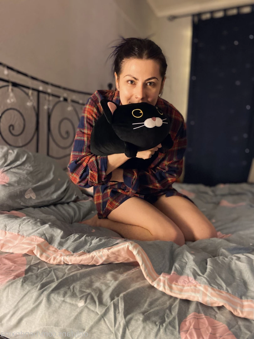 Hendy [ hendrixina ] Onlyfans leaked photo 7823534 on Hotleaks.tv