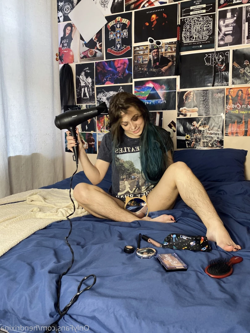 Hendy [ hendrixina ] Onlyfans leaked photo 7823864 on Hotleaks.tv