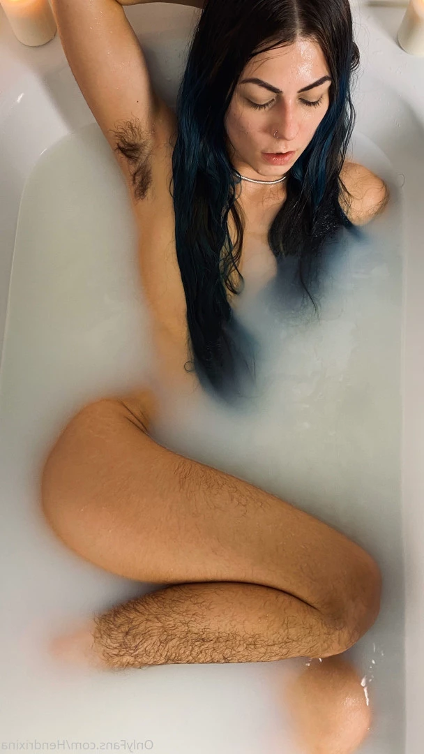 Hendy [ hendrixina ] Onlyfans leaked photo 7828988 on Hotleaks.tv