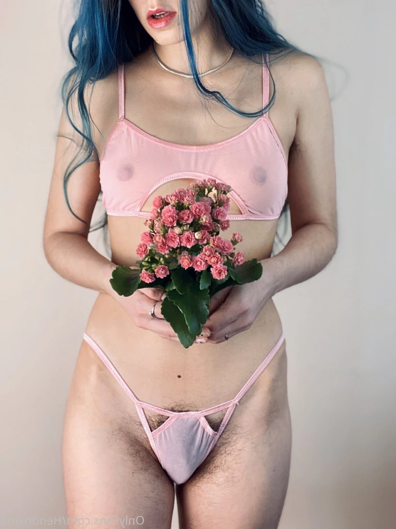 Hendy [ hendrixina ] Onlyfans leaked photo 7829993 on Hotleaks.tv