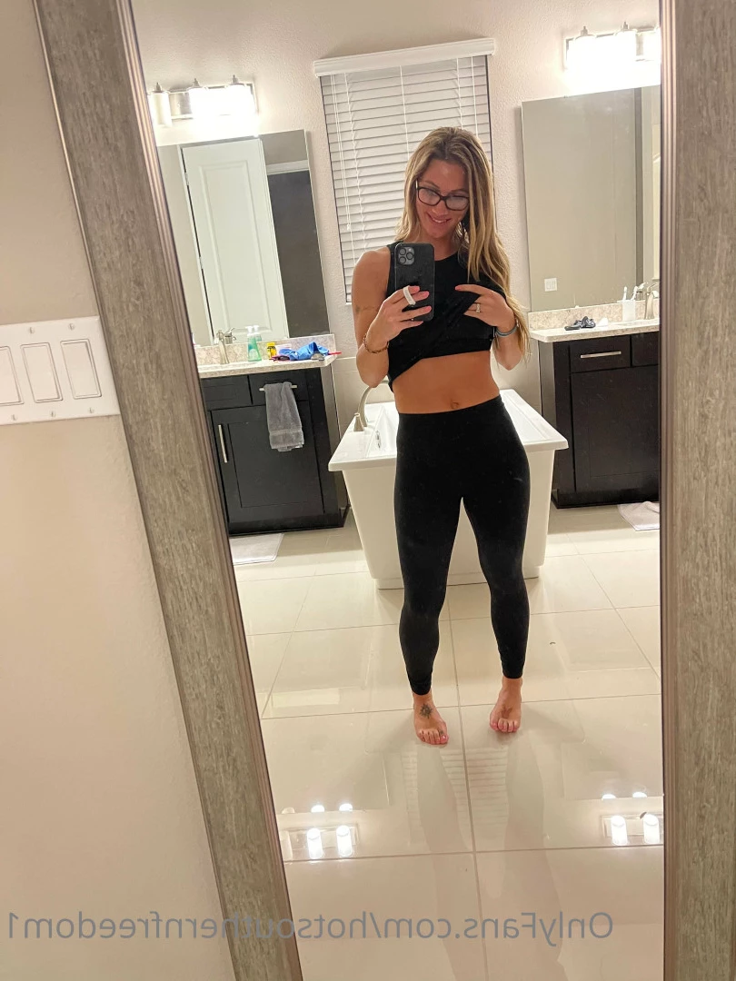 Hotsouthernfreedom [ hotsouthernfreedom1 ] Onlyfans leaked photo 7807107 on Hotleaks.tv